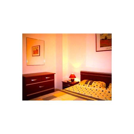 3 Rooms Panoramic Bucureşti Ngoại thất bức ảnh